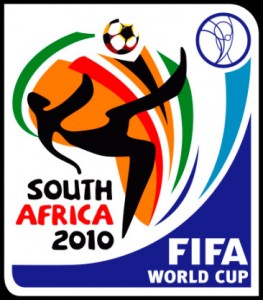 FIFA 2010 La coupe du monde de football de 2010 est la dix-neuvième édition de la coupe du monde de football et se déroule du 11 juin au 11 juillet 2010 en Afrique du Sud, pays choisi en mai 2004 pour organiser l'évènement.