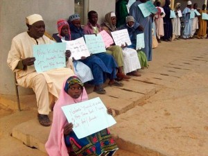Pfizer au Nigeria Des familles nigérianes ont refusé 35 millions de dollars en compensation de la firme américaine Pfizer pour un essai de médicament