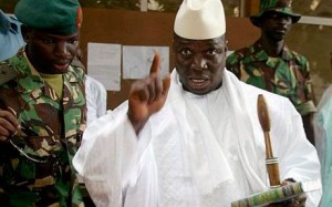 Yahya Jammeh En janvier 2007, Yahya Jammeh a déclaré qu'il pouvait traiter le SIDA et l'asthme à base d'herbes médicinales. Il a justifié ses assertions en présentant plusieurs déclarations de certains de ses ministres qui avaient affirmé avoir été guéris grâce à ce médicament.