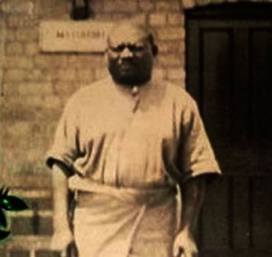 Simon Kimbangu Né dans l'État indépendant du Congo (futur Congo belge), Simon Kimbangu devient prédicateur dans les années 1920 et commence son ministère de prédication et de guérison le 6 avril 1921 à Nkamba