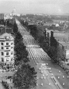 Marche du KKK Marche du Ku Klux Klan en 1925