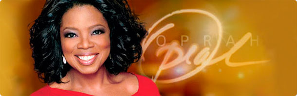 oprah Une controverse s'est produite en 2008 quand Winfrey a fait la publicité pour l'auteur et le professeur spirituel Eckhart Tolle et son livre A New Earth: Awakening to Your Life's Purpose qui a été vendu à plusieurs millions d'exemplaires après avoir été plébiscité par le Oprah's Book Club. Pendant la conférence en ligne, dans laquelle elle a fait la promotion du livre, Winfrey a indiqué que "Dieu est une expérience sentimentale et non une expérience croyante. Si votre religion est une expérience croyante... alors ce n'est pas vraiment Dieu."
