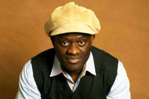 Alain Mabanckou Les oeuvres d'Alain Mabanckou sont traduites dans une douzaine de langues dont l’anglais, l’américain, l’hébreu, le coréen, l’espagnol, le catalan et l’italien. Verre cassé a fait l’objet de plusieurs adaptations théâtrales.