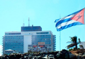 Cubains propriétaires À la Commission des droits de l'homme de l'ONU, Cuba était toujours l'objet de critiques pour violations des droits de l’Homme. Sur ce point, Cuba a dénoncé une « manipulation » de la part du gouvernement américain : les résolutions condamnant Cuba étaient présentées par les États-Unis et leurs alliés, et votées à une courte majorité, sous pression du gouvernement américain selon Cuba