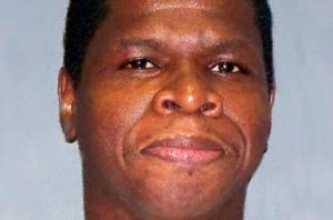 Duane Edward Buck Personne ne prétend que Duane Buck, âgé 48 ans, n'a pas tiré avec une arme à feu sur son ex-petite amie et son compagnon et blessé un troisième individu à Houston en 1995