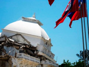 palais-haiti-detruit Palais national en miettes, le symbole d'une ère révolue?