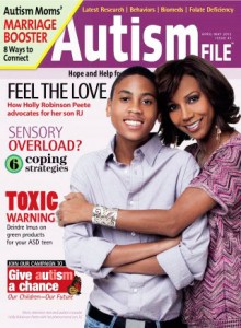 holly-robinson-peete-autisme Livre pour enfants de Holly Robinson Peete: « My Brother Charlie » a remporté le NAACP Image Award pour un travail littéraire exceptionnel en mars 2011. Le NAACP National Association for the Advancement of Colored People (en français : association nationale pour l'avancement des gens de couleur), depuis 1909, promeut, l’égalité des gens de couleurs aux États-Unis.