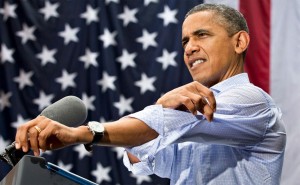Barack Hussein Obama II (né le 4 août 1961) est le 44e et actuel président des États-Unis, et le premier Afro-Américain à occuper ce poste. Né à Honolulu, Hawaï, Obama est un diplômé de l'Université de Columbia et de Harvard Law School