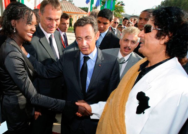 http://www.lencrenoir.com/wp-content/uploads/2011/02/rama-yade-mouammar-kadhafi.jpg